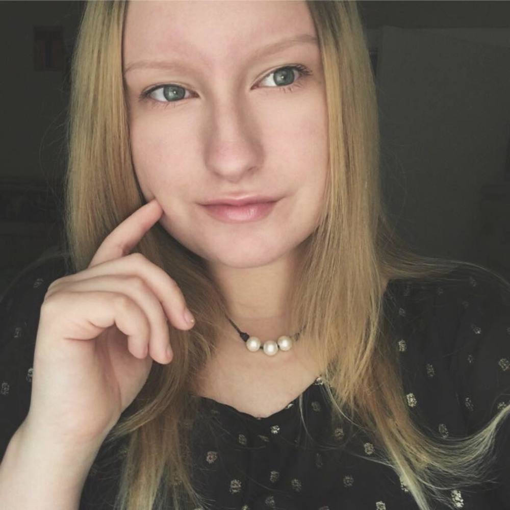 Meet your Posher, Tori